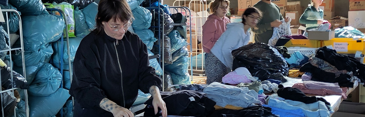 Spenden sortieren und packen in Biesenthal, Wir packen's an e.V.